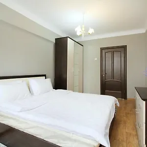 Апартаменты Spacious Central